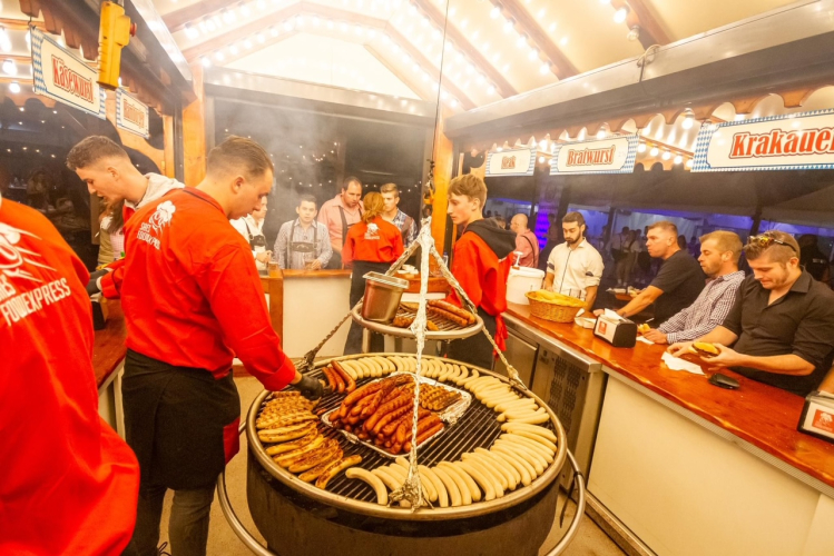 Duitse grillwagen huren van Saes Foodexpress